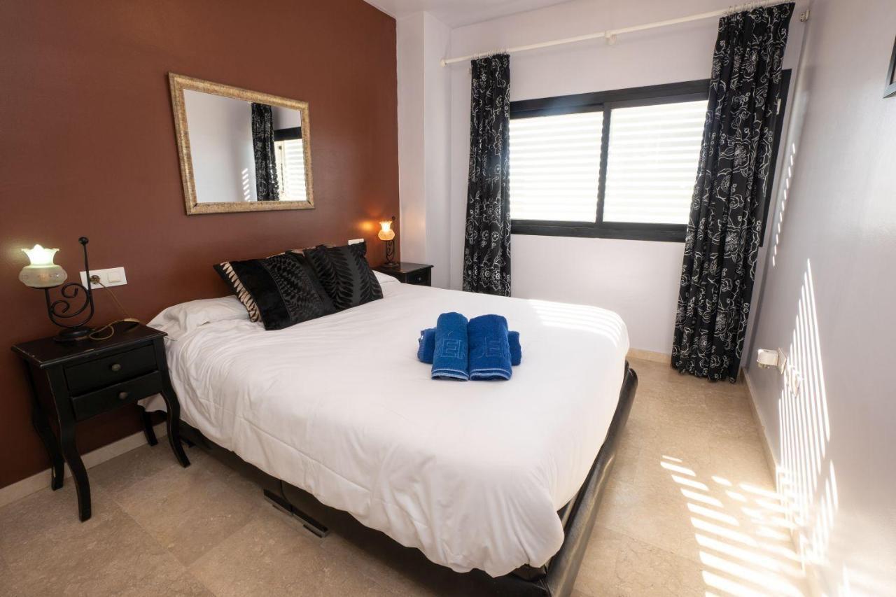 Playa Del Salon 2C Menyber Apartment Nerja Exterior photo
